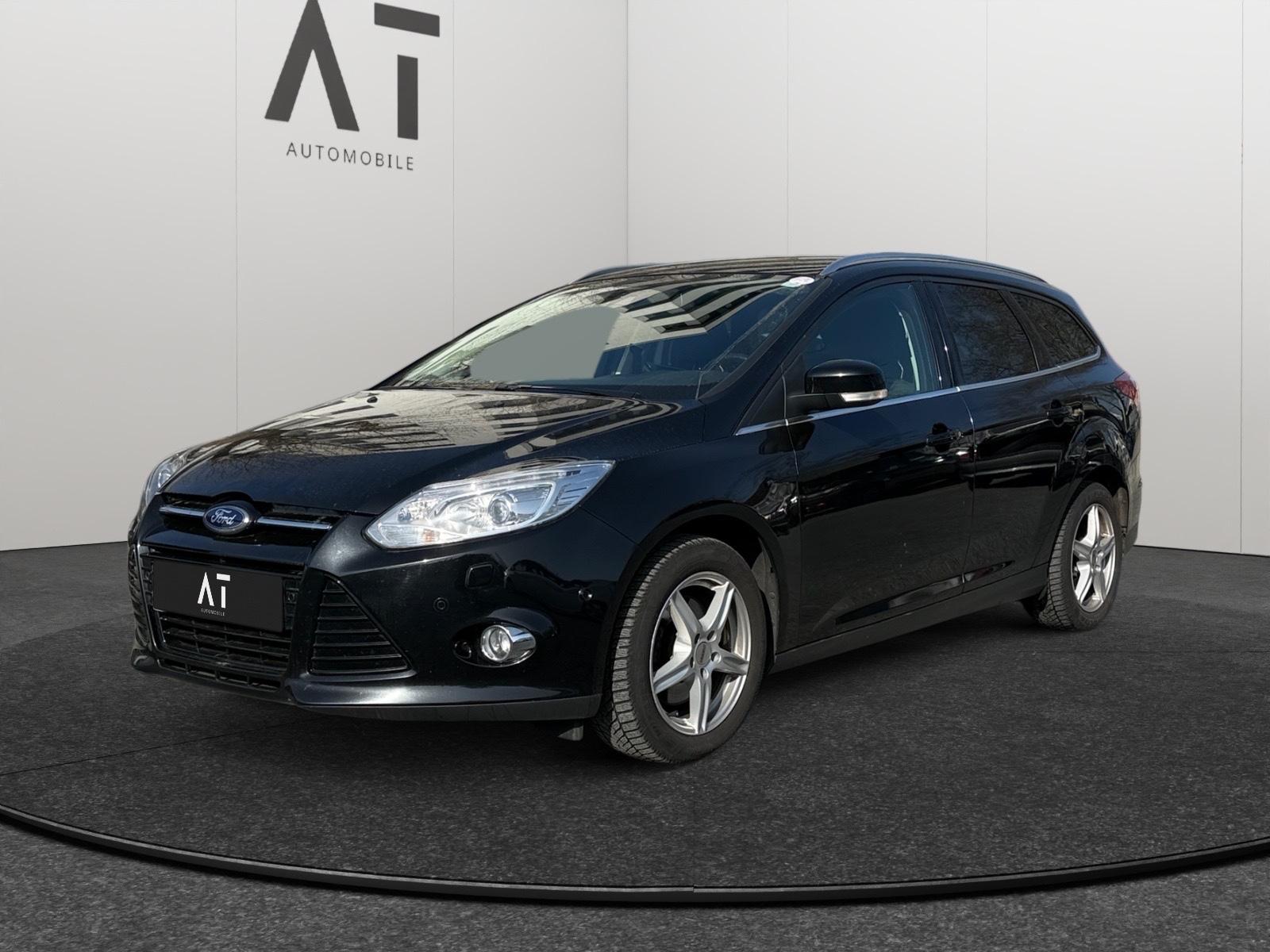 Ford Focus Turnier Titanium 2.0 *Navi*Xenon*PDC V+H*