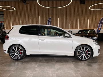 Volkswagen Golf VI GTI adidas *BI-XENON*KAMERA*TOUCH*PDC*