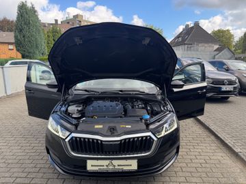 Skoda Octavia - 10