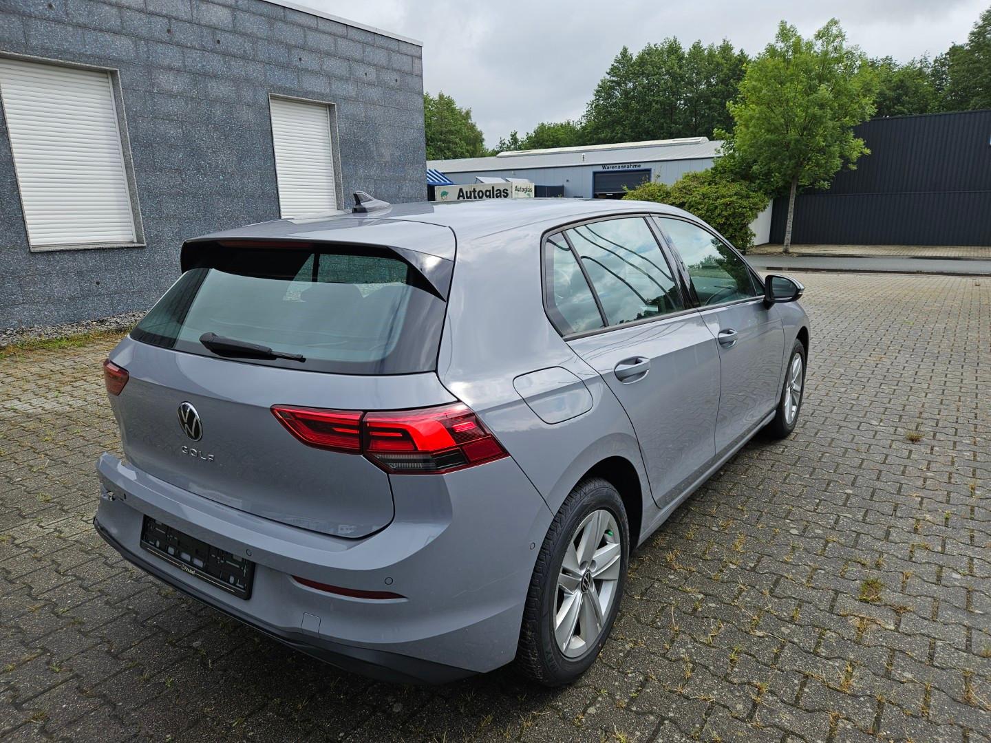 Volkswagen Golf 1.0 BlueMotion STANDHEIZUNG/NAVI