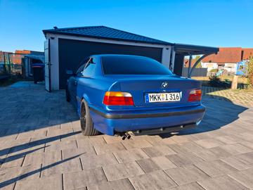 1992 BMW 330 — фото 6