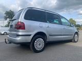 Volkswagen Sharan United  2.0/TÜV NEU/AHK - silberne Volkswagen Sharan