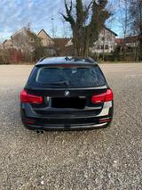 BMW 325d Touring Advantage Advantage - BMW 325 mit Diesel-Antrieb: Kombi, Automatik