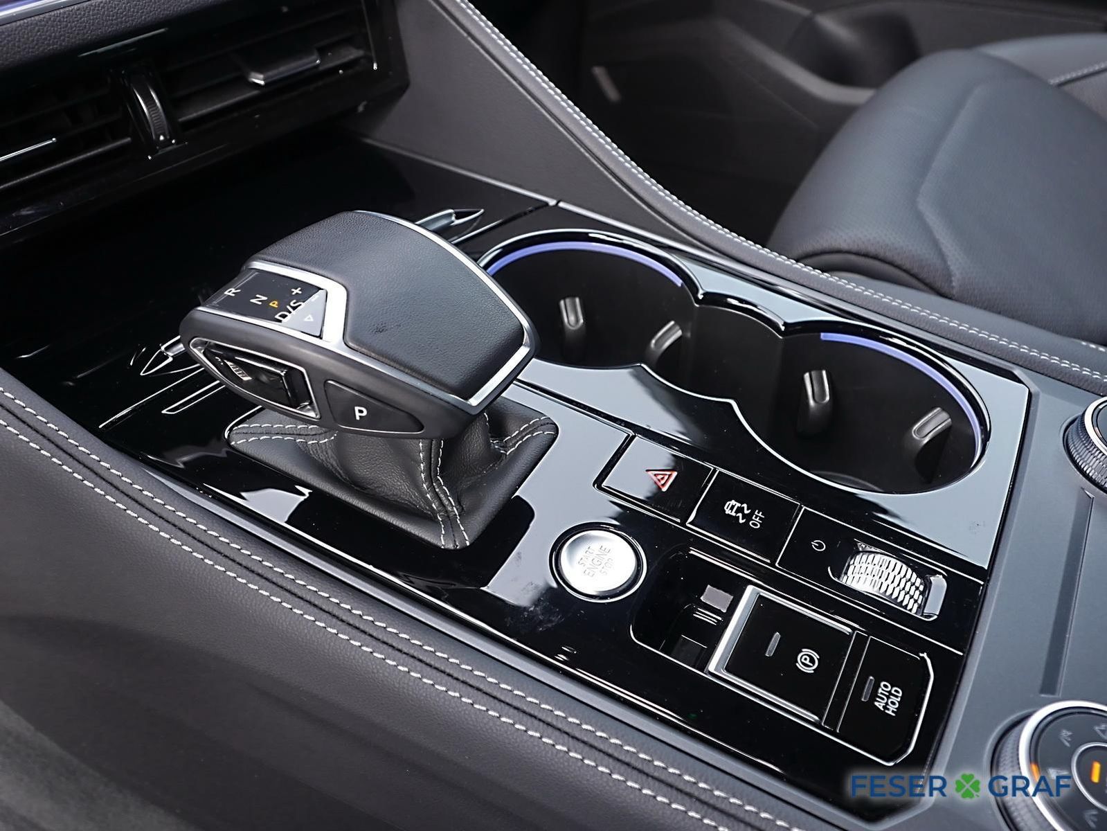 Volkswagen Touareg - Bild 12