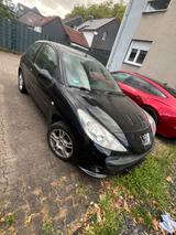 Peugeot 206+ - Peugeot 206 in Duisburg
