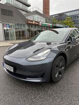 Tesla Model 3 Langstreckenbatterie - Allradantrieb... - Tesla Model 3 Gebrauchtwagen in München
