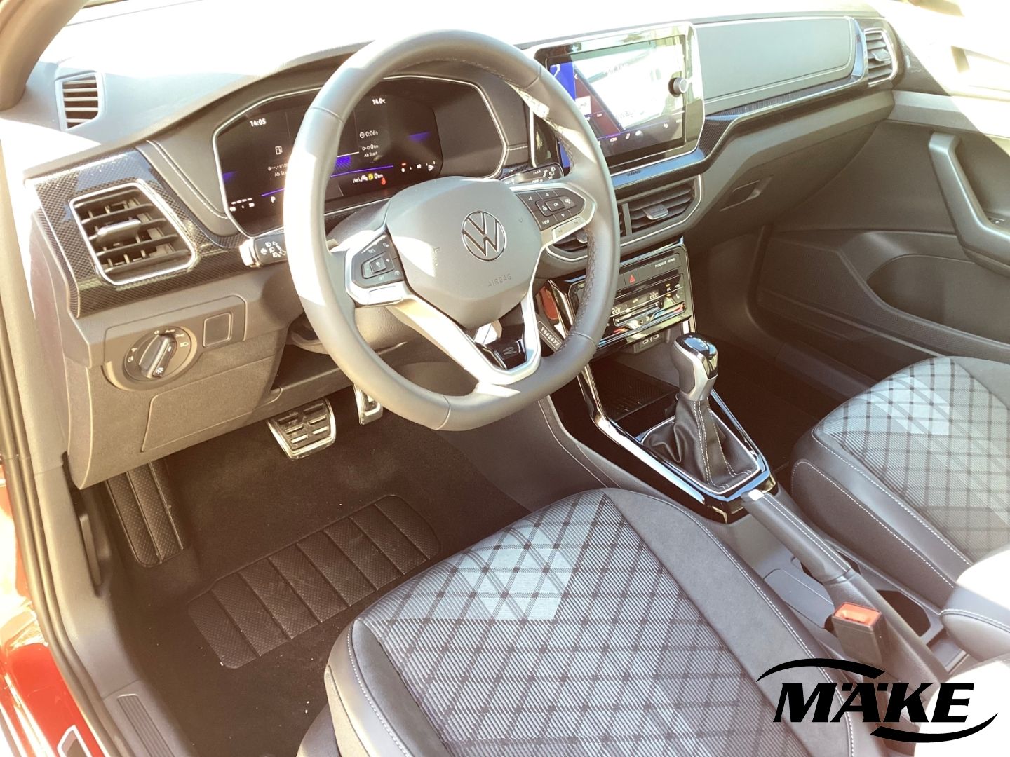 T-Cross R-Line 1.0 TSI DSG ACC RFK LED SHZ APP