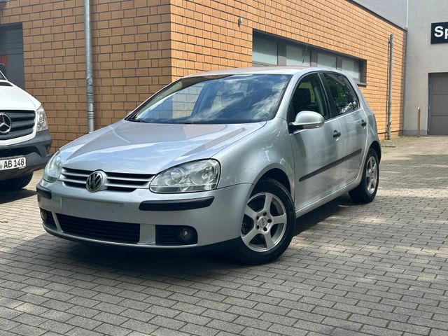 Volkswagen Golf V Lim. 1,6 /2.HAND/KLIMAAUTO/130TKM/GEPFLEG