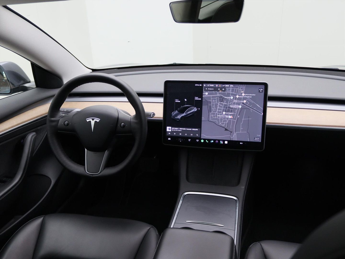 Tesla Model 3 Long-Range AWD 351pk 75 kWh 92,3% SoH FA imagem 2