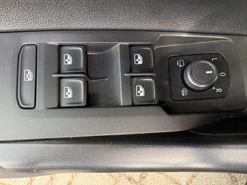 Volkswagen Polo - 12