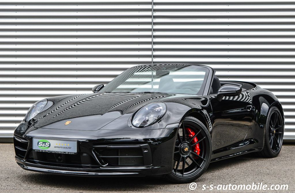 Porsche 992