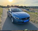 Volvo V60 D4 Kinetic-Business-, Licht- Winterpak - Volvo V60 Kinetic mit Diesel-Antrieb