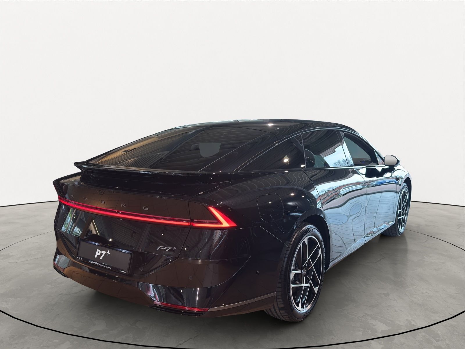 XPENG P7