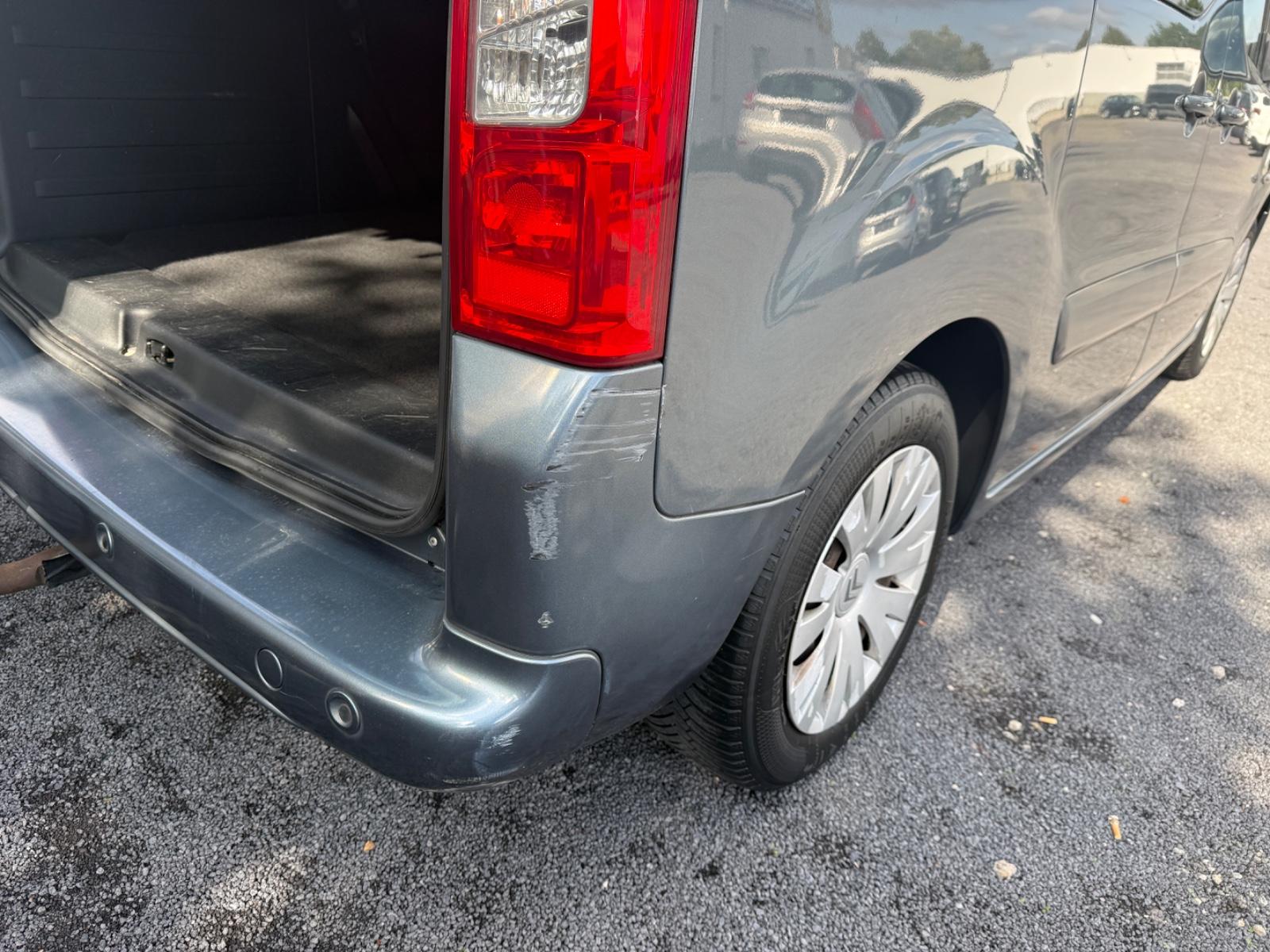 Citroën Berlingo Kombi Multispace *AHK*SHZ*1.Hand,TÜVneu