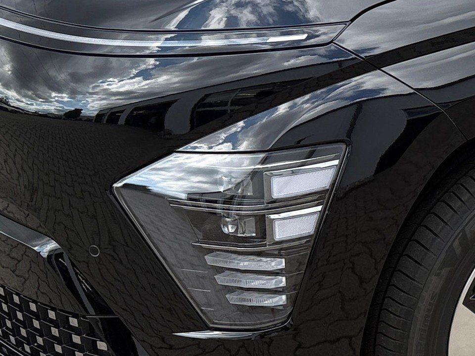 Fahrzeugabbildung Hyundai KONA Elektro 65kWh Prime Sitz Leder