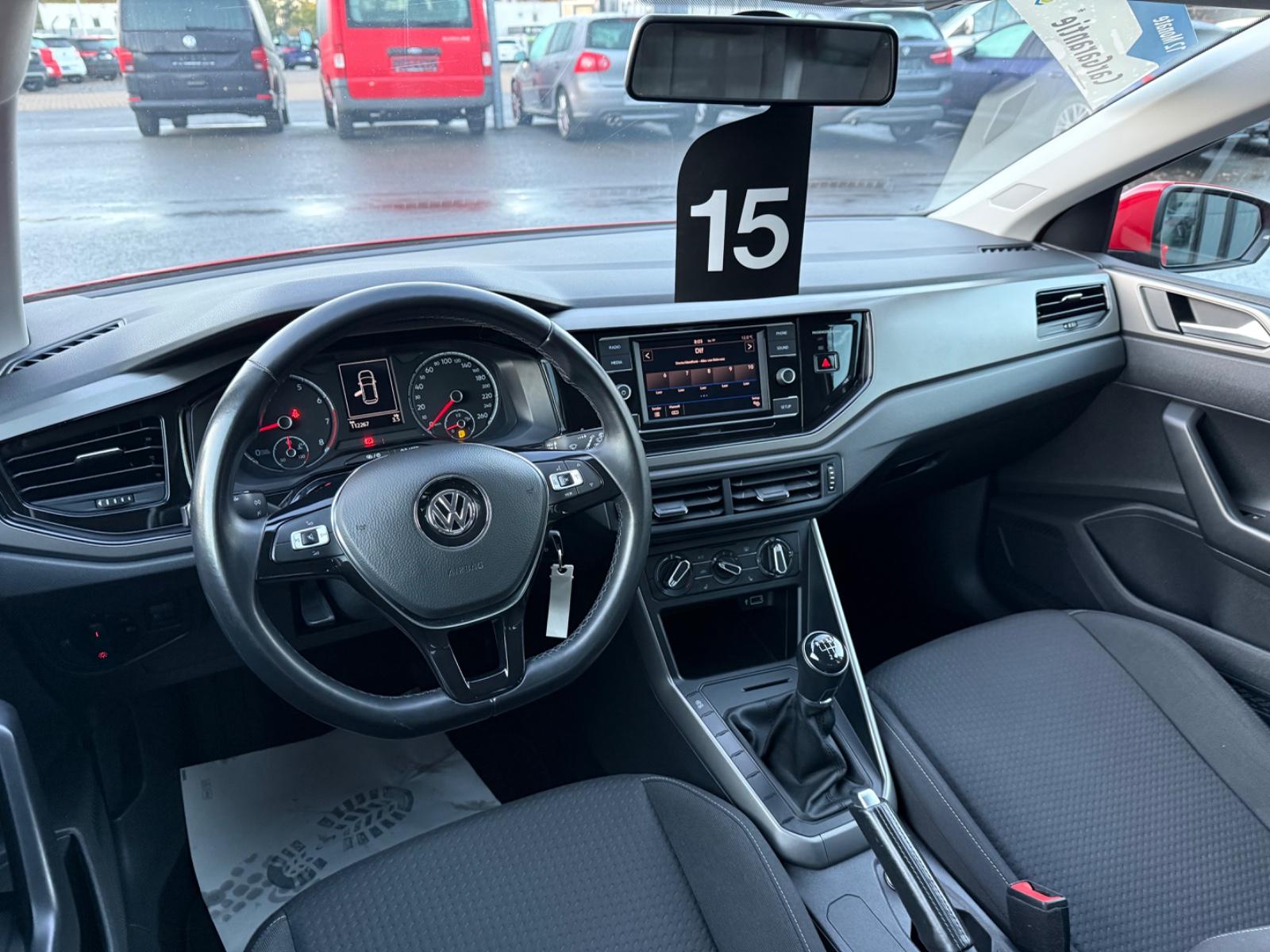 Volkswagen Polo VI Comfortline*SHZ*FSP*TEMPOMAT*ALU*TÜV NEU
