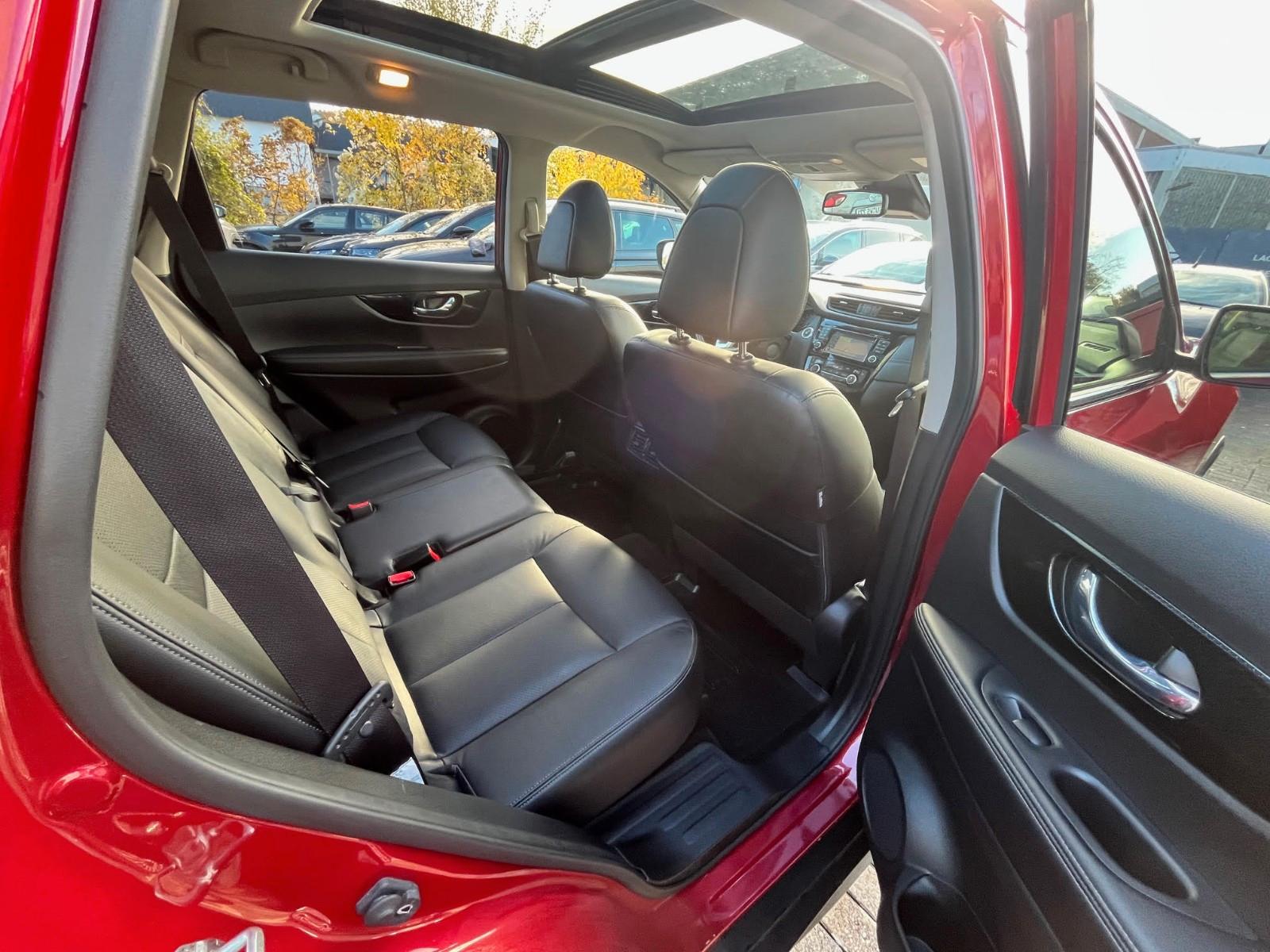 Nissan X-Trail Tekna*Pano*Bose