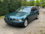 BMW 316i Compact - BMW 316 aus 1998: 316i Compact