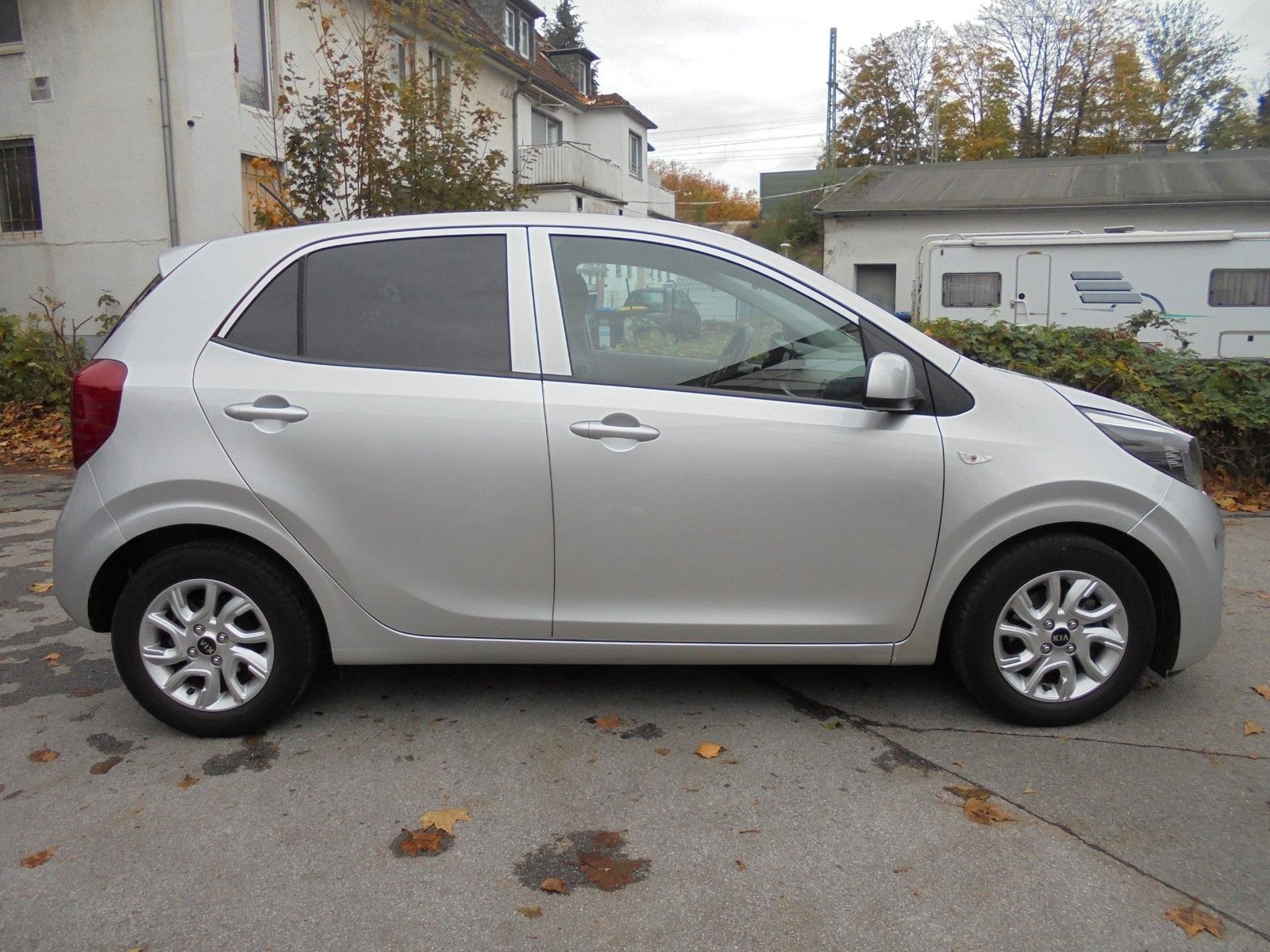 Fahrzeugabbildung Kia Picanto/Navi/Kamera/SHZ+LHZ/Service Neu/