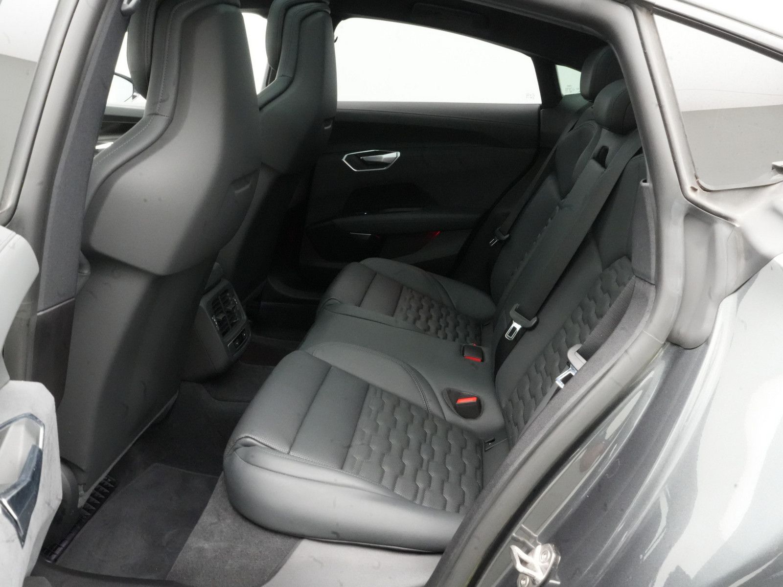 Audi e-tron GT - Bild 7