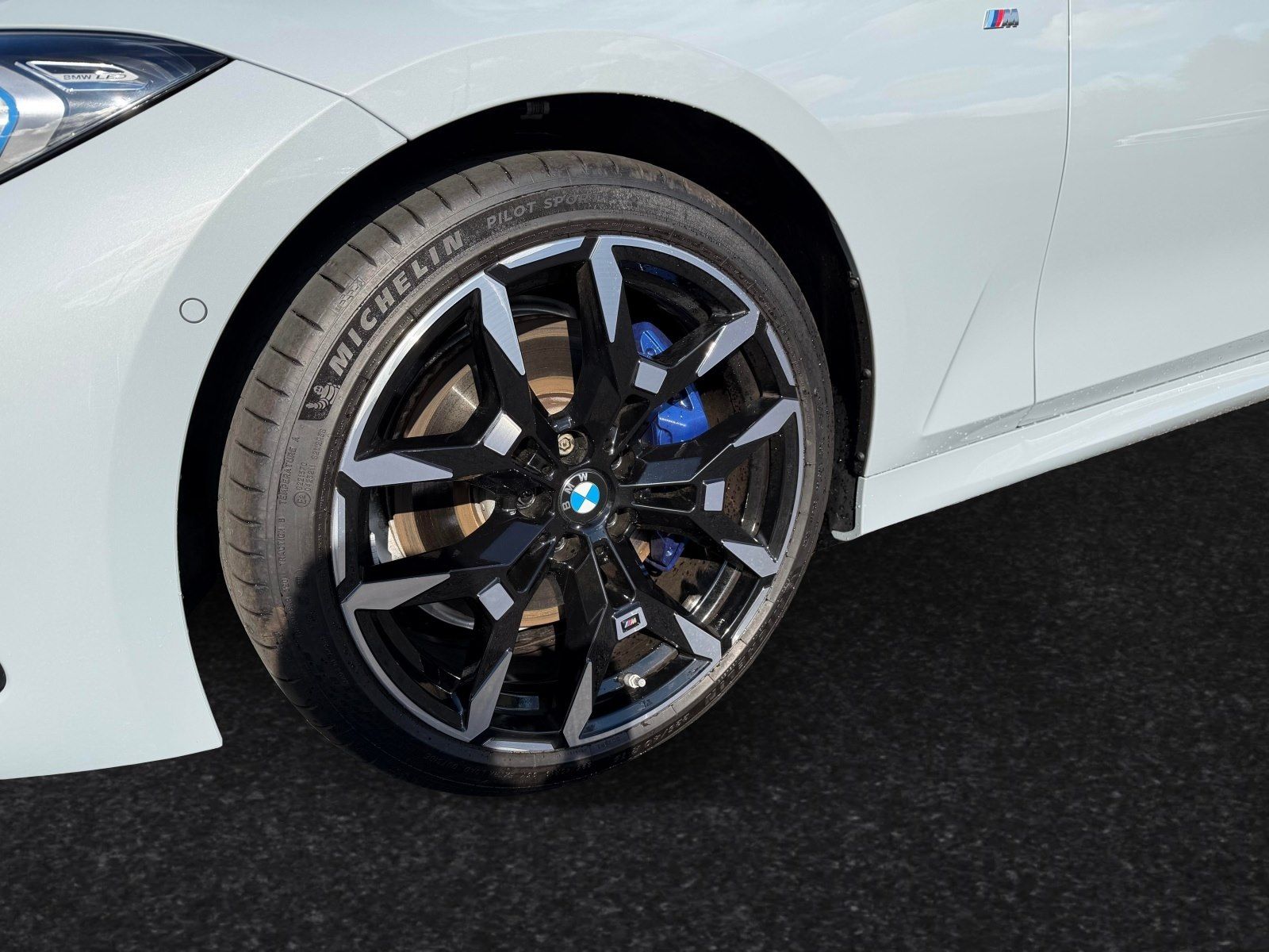 BMW 320d xDrive Touring M Sportpaket foto 3