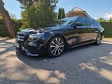 Mercedes-Benz E 300 de T Autom. - AMG Line TÜV Neu AHK - Hybrid (Diesel/Elektro): Alcantara