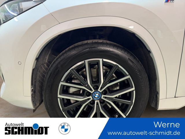 BMW iX1 xDrive30 M Sport + 2Jahre-BPS.-GARANTIE