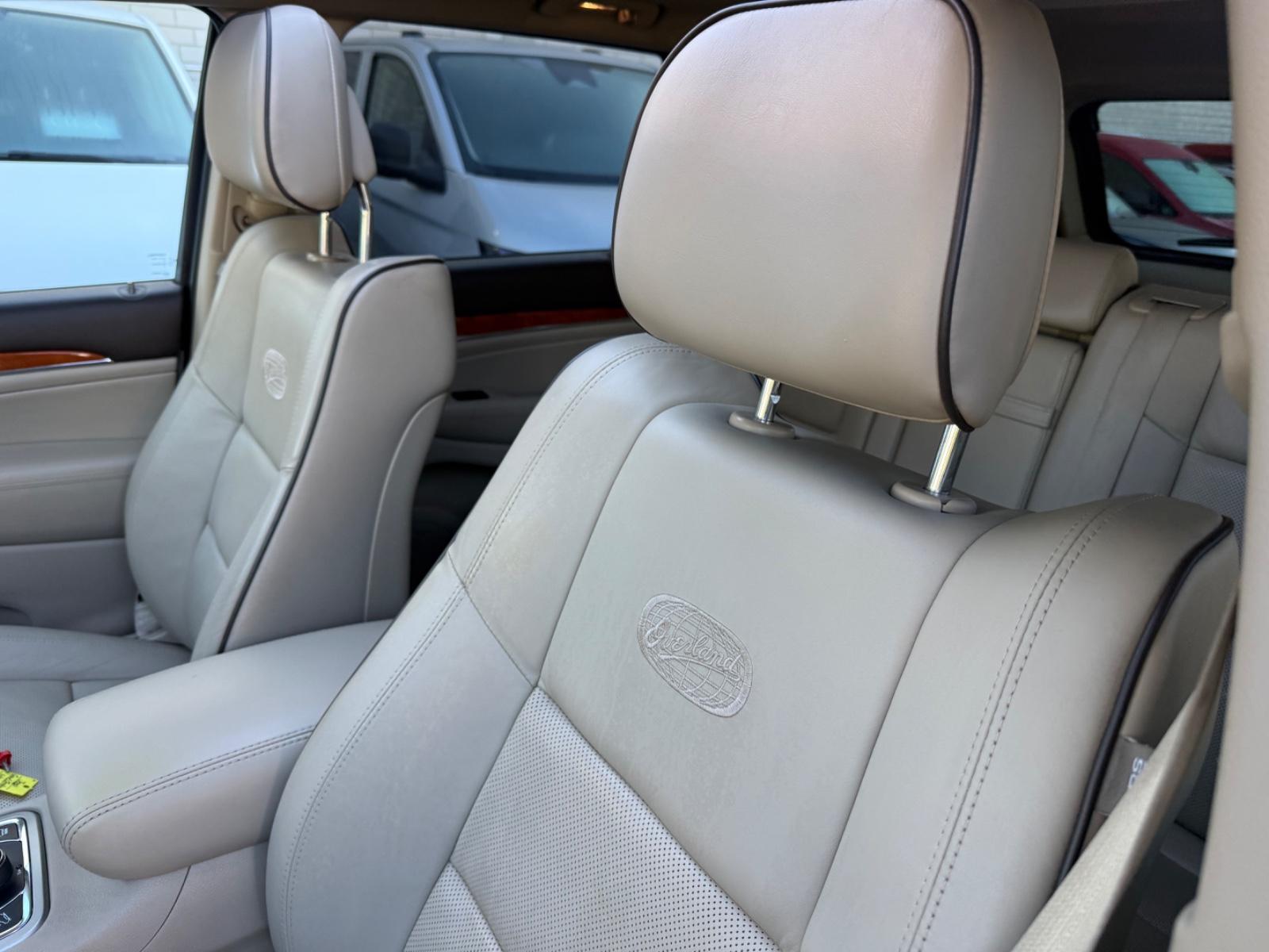 Jeep Grand Cherokee 3.0 CRD Overland | 241 ch | BVA | Toit panoramique | Régulateur adaptatif | Hayon électrique | Attelage 3,5 t