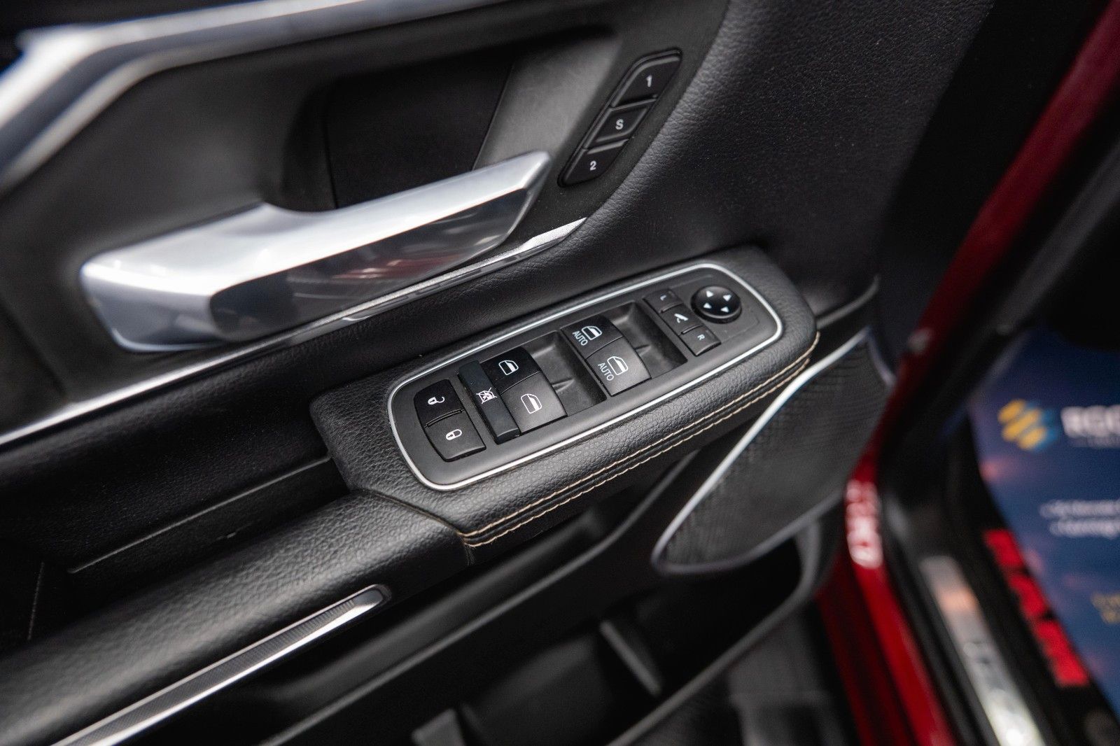 Fahrzeugabbildung Dodge RAM 5.7 V8 HEMI 4x4 NIGHT-Edition LARAMIE Sport