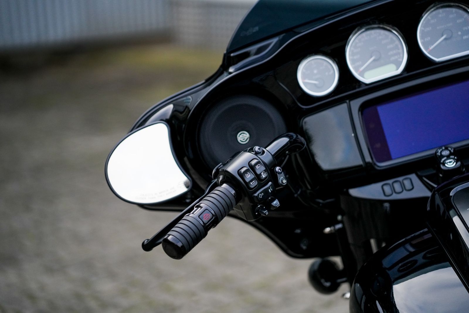 Fahrzeugabbildung Harley-Davidson FLHXST Street Glide ST 117 cui - Kesstech