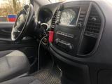 Mercedes-Benz Vito (lang) dunkelgrün - Camper Surfer Familien  - : Van, Familien
