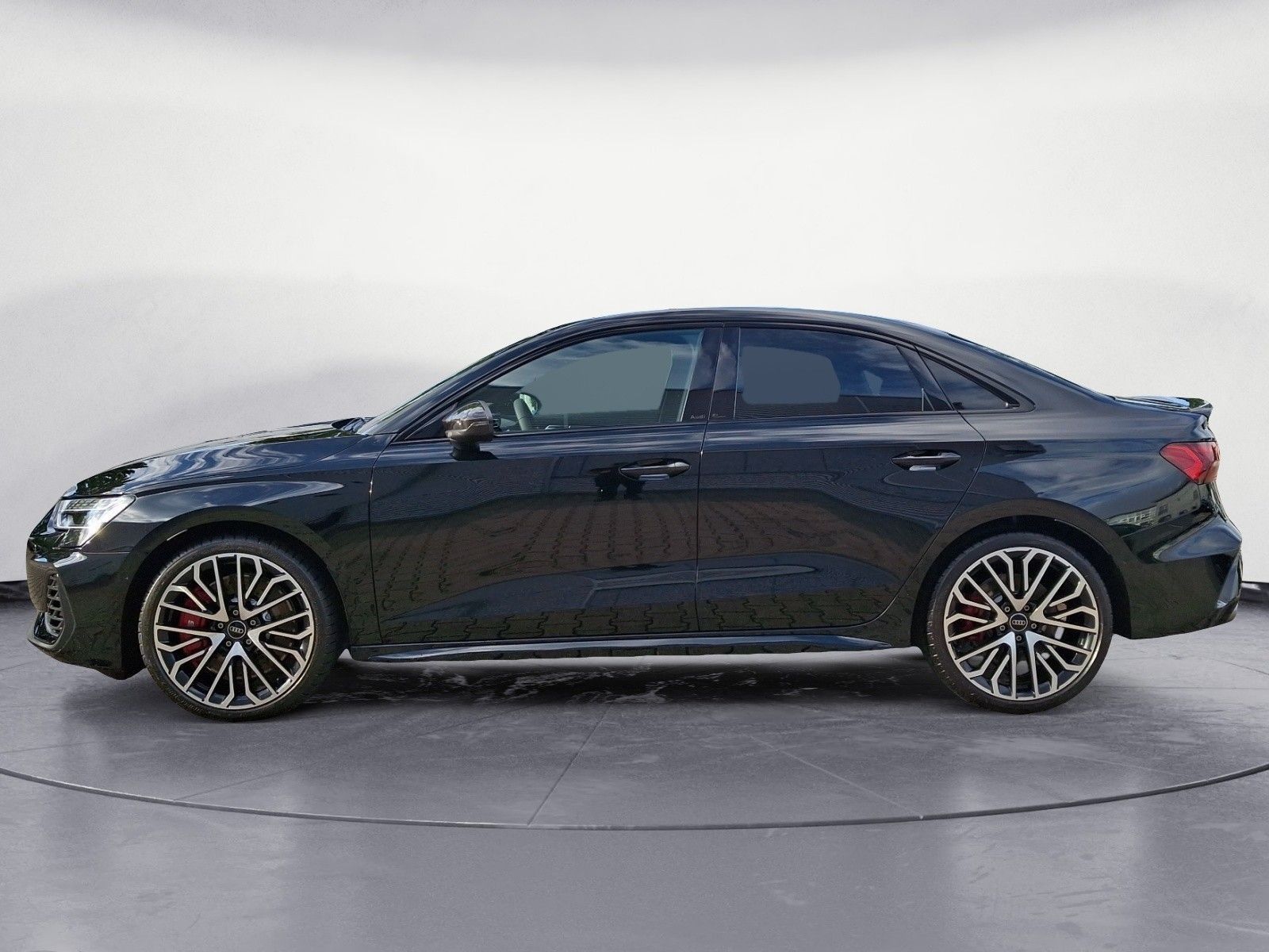 Audi S3 Limousine TFSI 245(333) kW(PS) S-tronic imagem 2