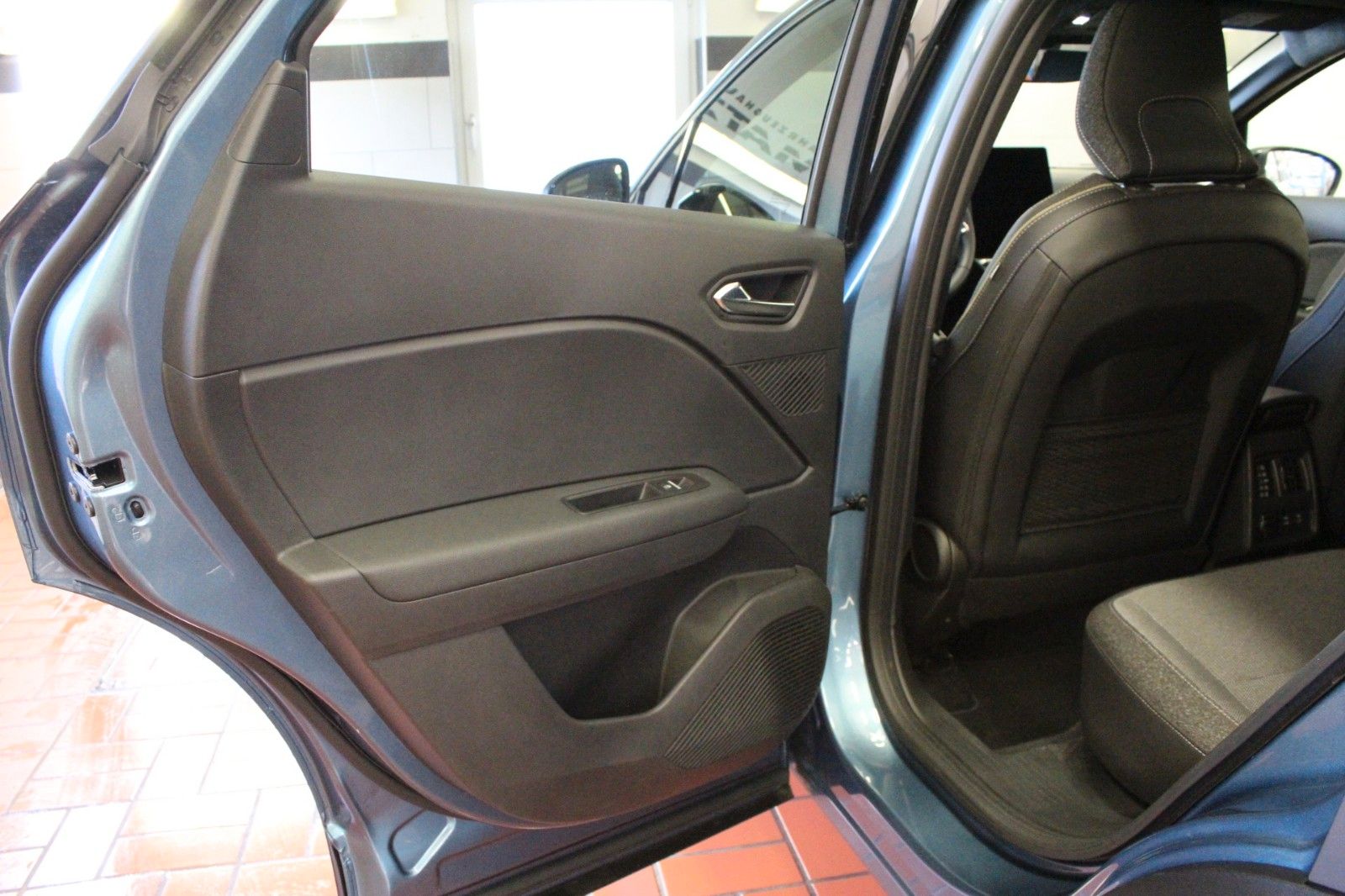 Fahrzeugabbildung Renault Symbioz E-Tech Full Hybrid 145 Techno *Winterp.*