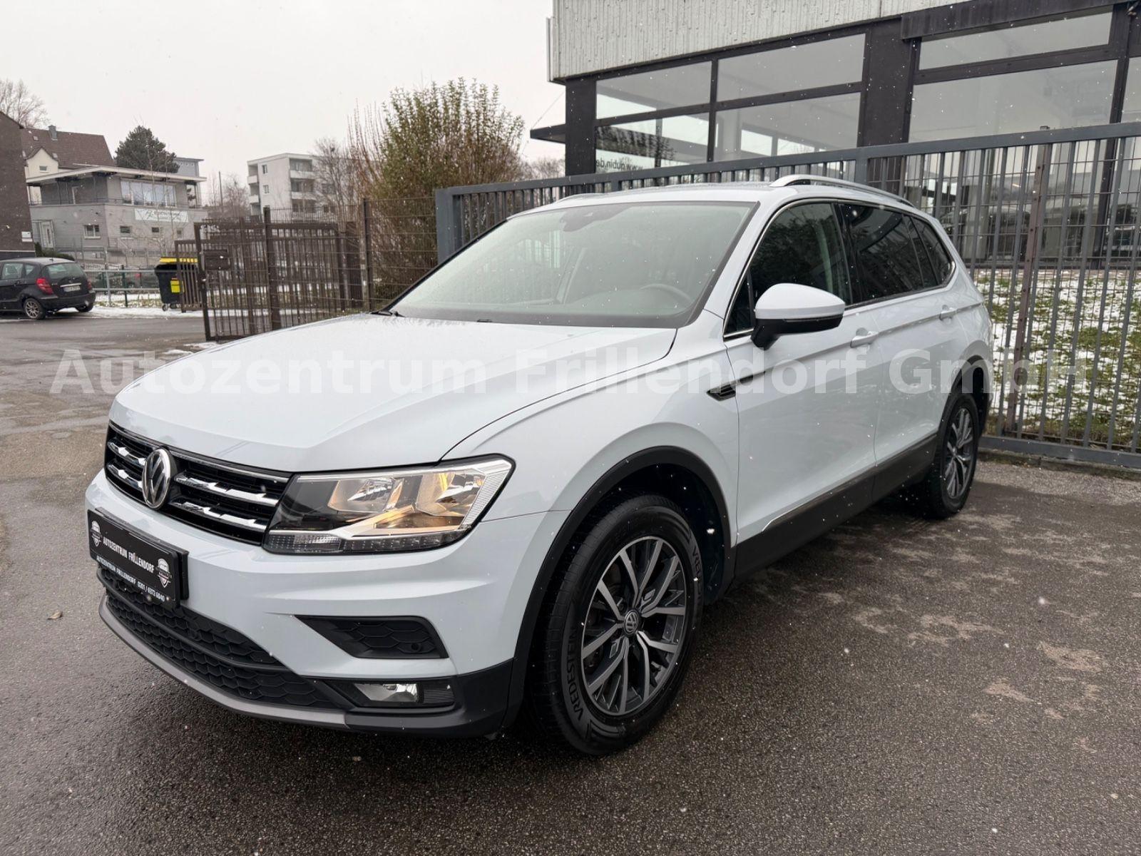 Volkswagen Tiguan Allspace Comfortline 7.SITZER/PDC/NAVI!!!