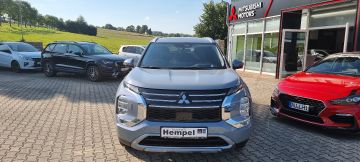 Bild 2 Mitsubishi Outlander 2.4L PHEV Intro Edition8JahreGarantie