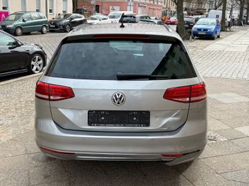 Volkswagen Passat Variant - 6