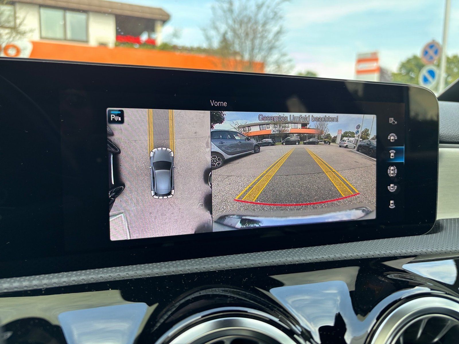 Fahrzeugabbildung Mercedes-Benz A 250 e Progressive*Pano*MultBeam*Distronic*360*