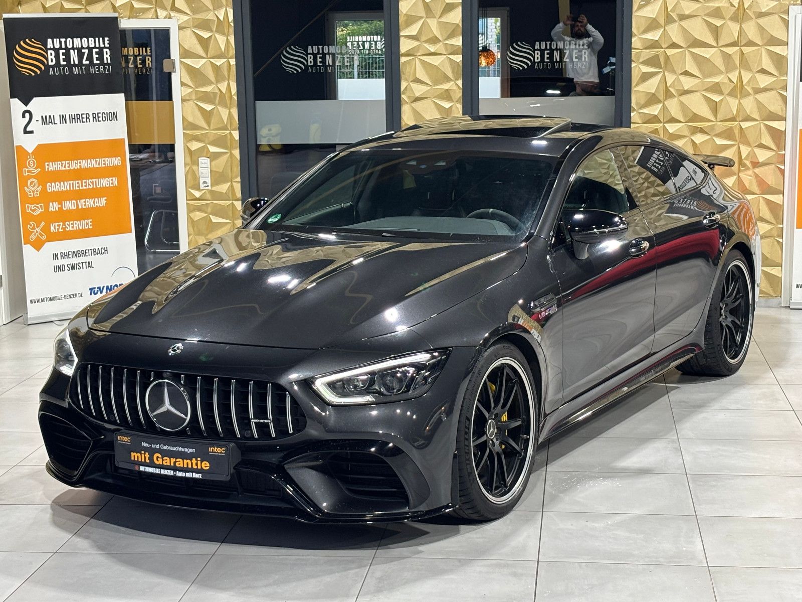 Fahrzeugabbildung Mercedes-Benz AMG GT 4-trg. 63 S 4Matic+/AERO-KIT/PANO/MASSAGE