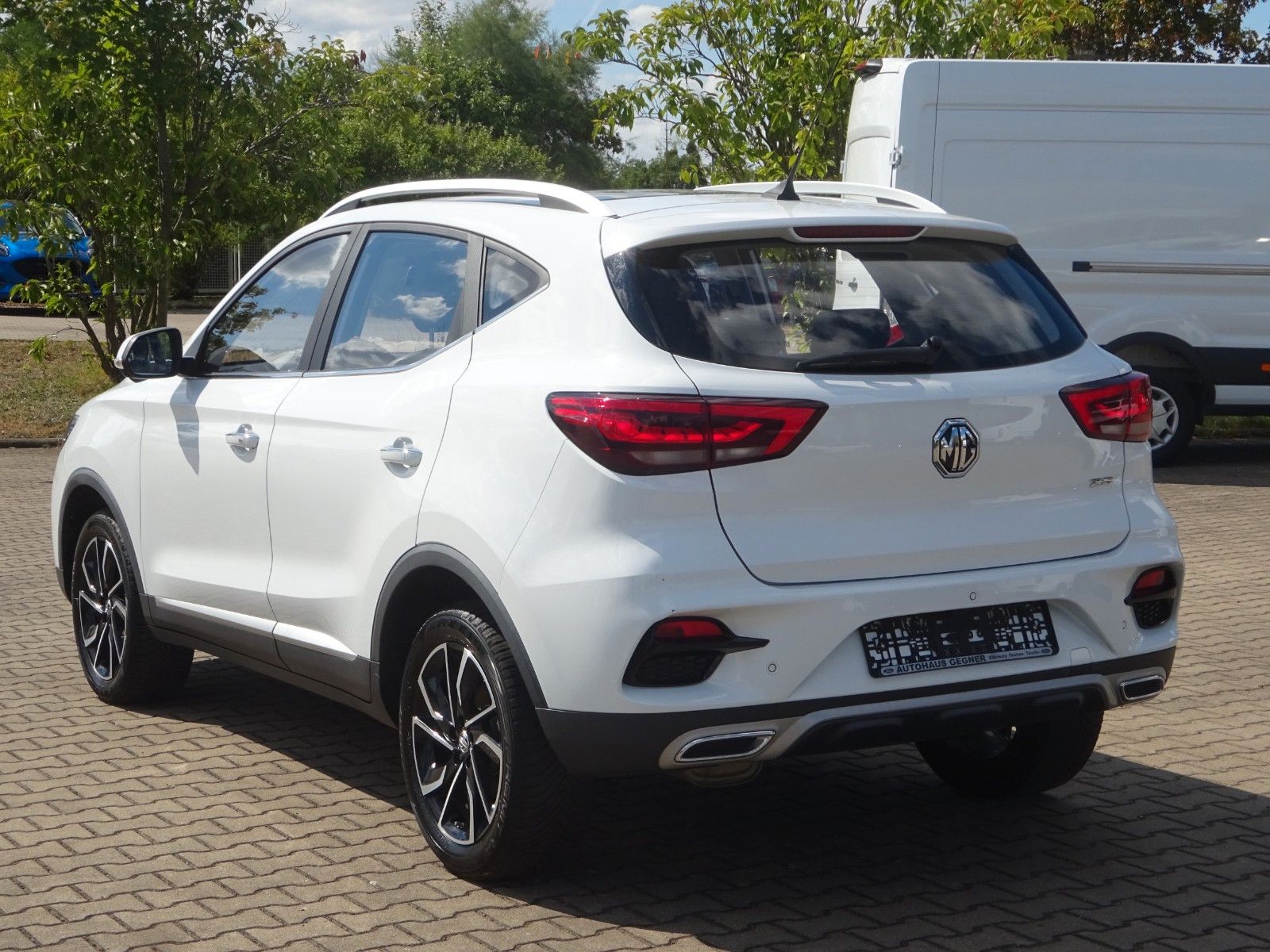 MG ZS