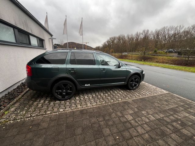 Skoda Octavia Scout 4x4 2.0 FSI