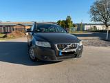 Volvo V50 1.6d DrivE Start/Stop - Volvo V50: Drive