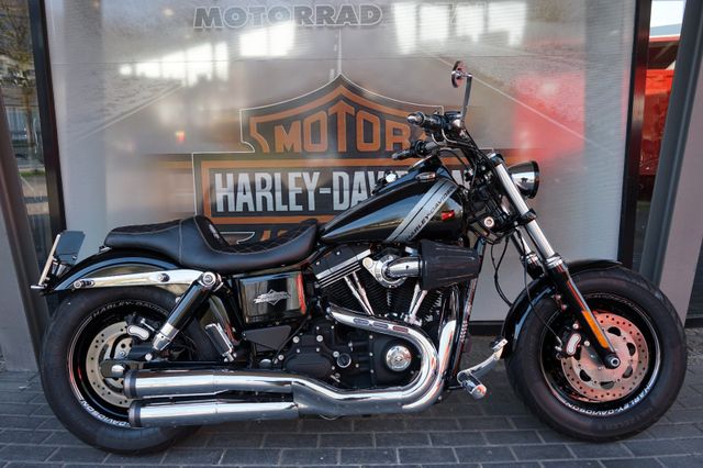 Harley-Davidson Dyna Fat Bob 103 - Wahnsinns Zustand - Viel Zub.