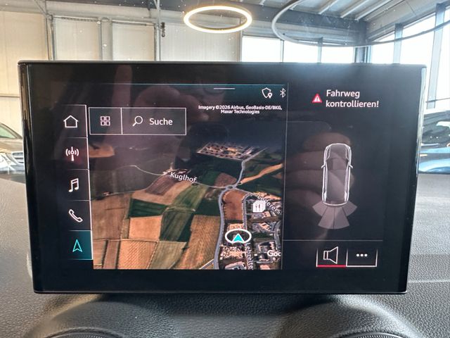 Audi Q2 30 TFSI S line *1. Hand*Klima*SHZ*Navi*BT*DAB