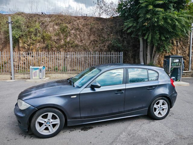 BMW Bmw 118 118d cat 5 porte Eletta