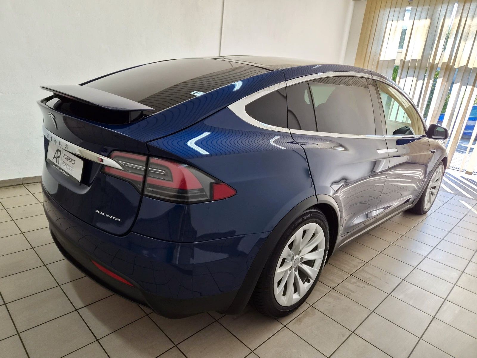 Tesla Model X 4x4 Long Range Autopilot Luft Pano AHK foto 4
