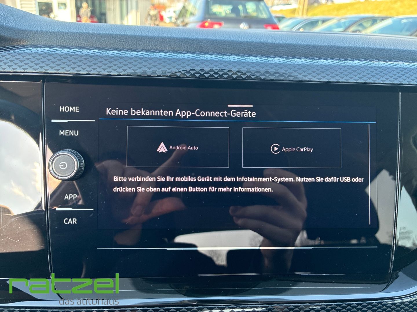 Fahrzeugabbildung Volkswagen Taigo Life 1,0 TSI LED DAB SHZ Spurhalteass. Ver
