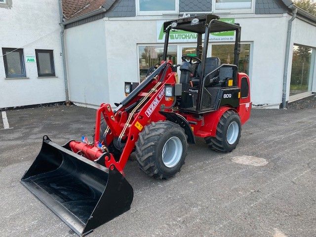 Andere Radlader Frontlader Hoflader Kubota Motor