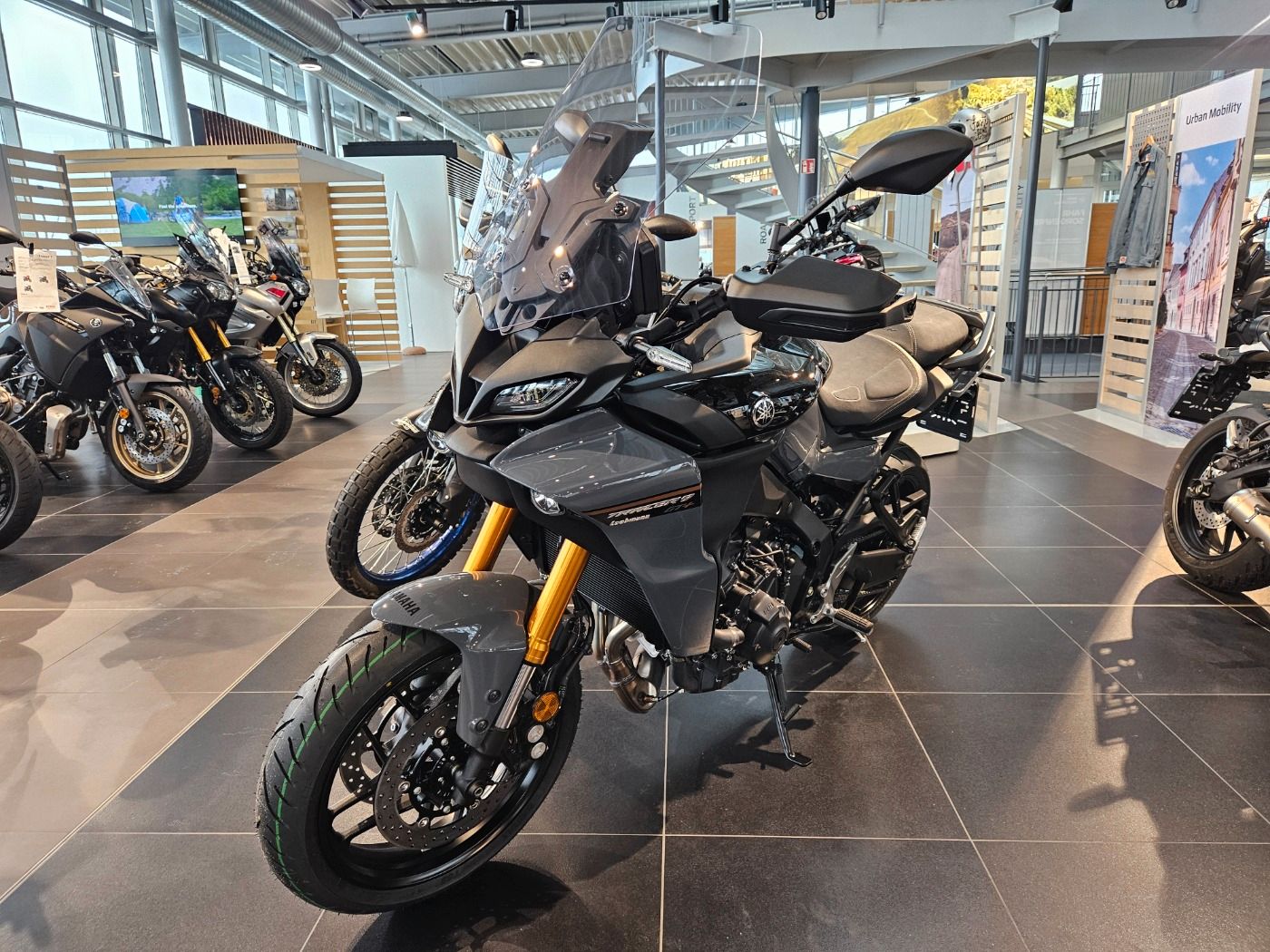 Fahrzeugabbildung Yamaha Tracer 9 GT + Tageszulassung