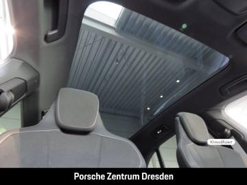 صورة مصغرة 23 لـ 2025 Porsche TAYCAN