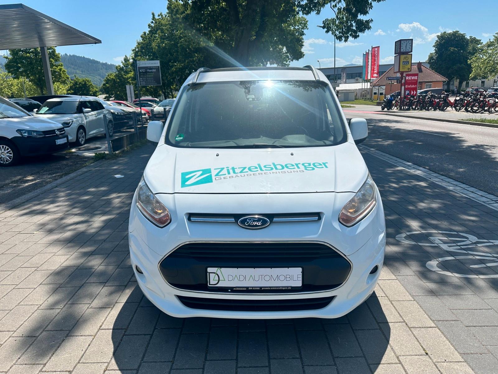Ford Grand Tourneo Connect Titanium